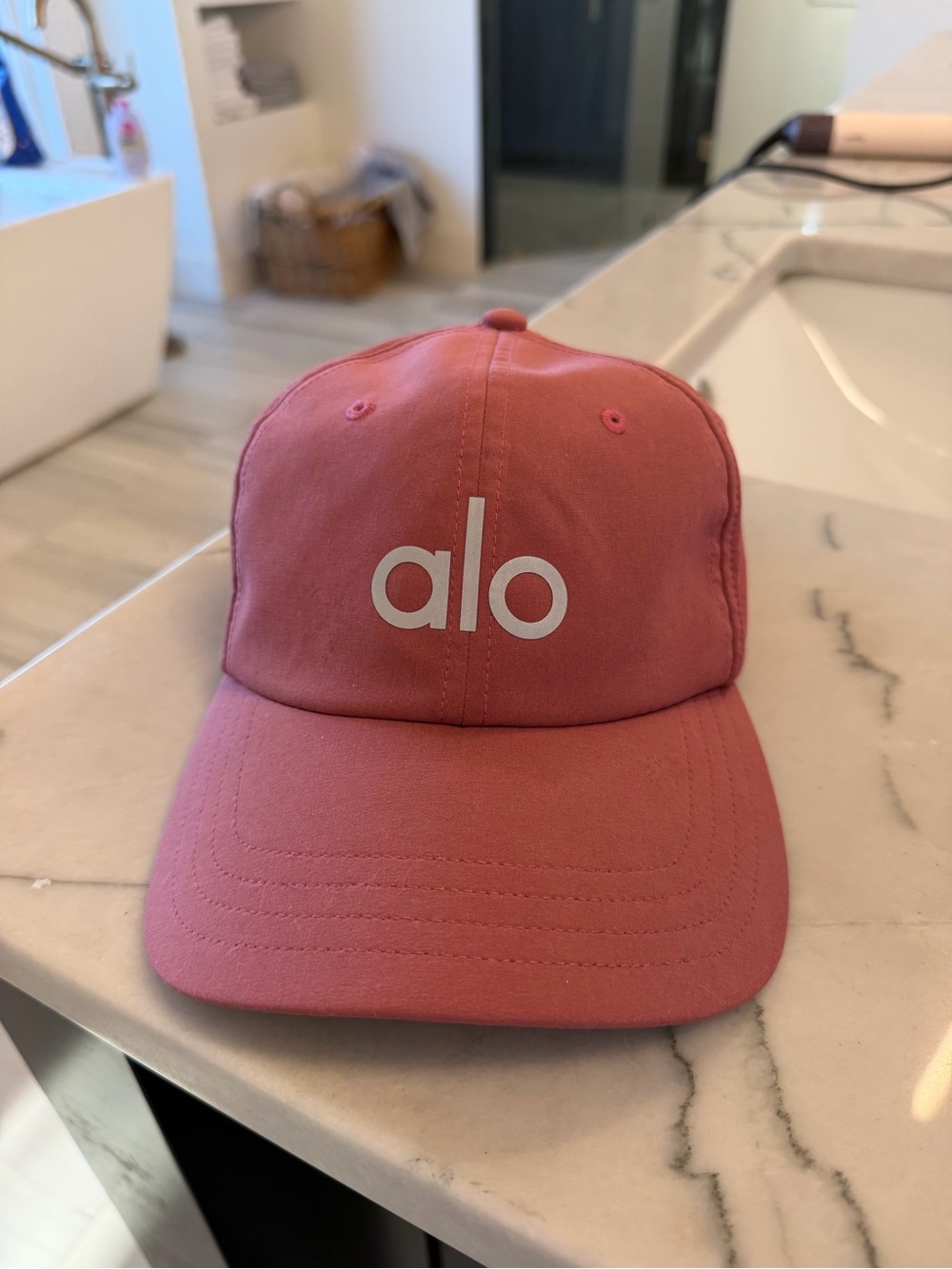 ALO Yoga Performance Off Duty Hat